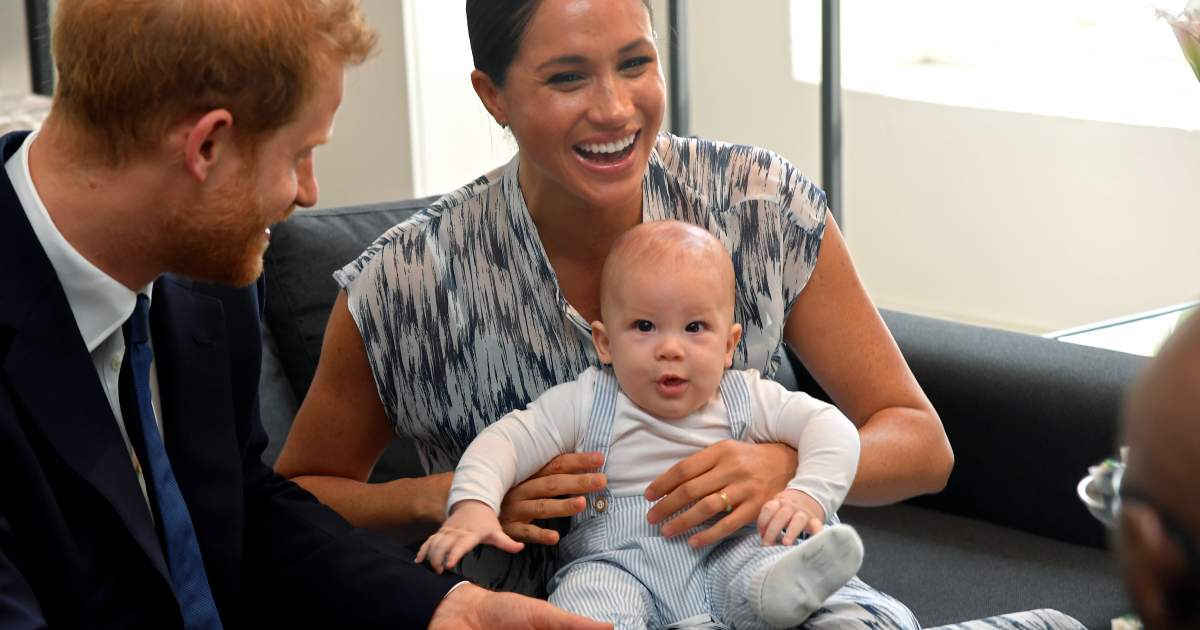 Új fotó Archie-ról: hatalmasat nőtt Meghan és Harry kisfia