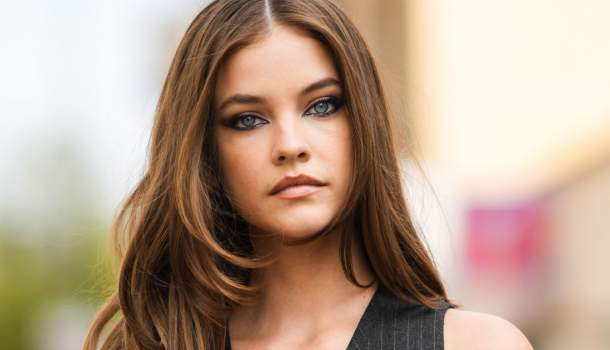 Borítókép: Palvin Barbi bebizonyította, hogy nem kell sokat mutatni ahhoz, hogy valaki dögös legyen