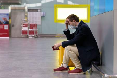 Borítókép: Rémisztő pillanat a bázeli reptéren, avagy mire kell nagyon ügyelnünk járvány idején