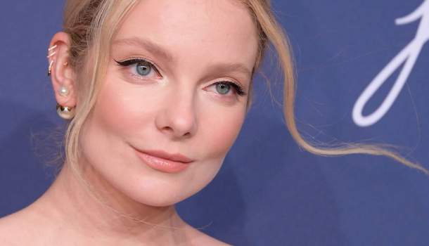 Borítókép: Elolvadunk! Imádni való fotót osztott meg Mihalik Enikő a kislányáról