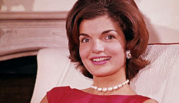 Borítókép: A nő, aki még Jackie Kennedynél is stílusosabb volt: Lee Radziwill