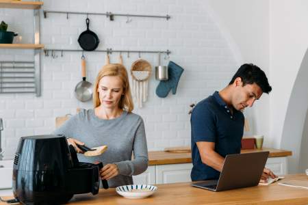 Borítókép: Néhány dolog, amit mindenki tudni akar a forrólevegős sütőkről 