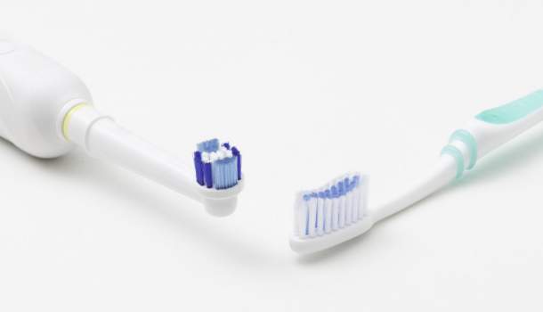 Borítókép: A 3 legfontosabb dolog, amit figyelembe kell venned, mikor fogkefét vásárolsz