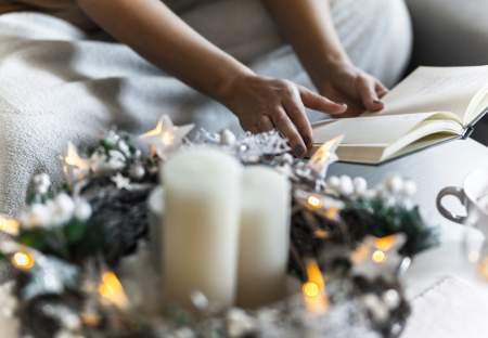 Borítókép: Líra karácsonyra  - Hangolódj ünnepi versekkel!