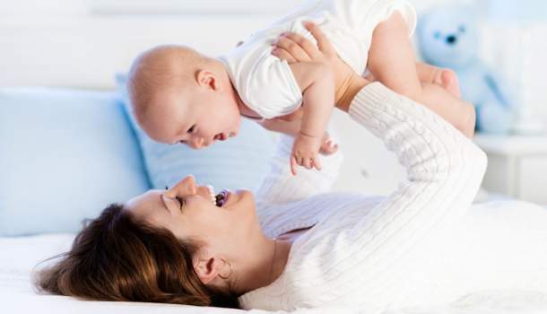 Borítókép: Szülés után is formásan plasztikával – mi is az a mommy makeover?