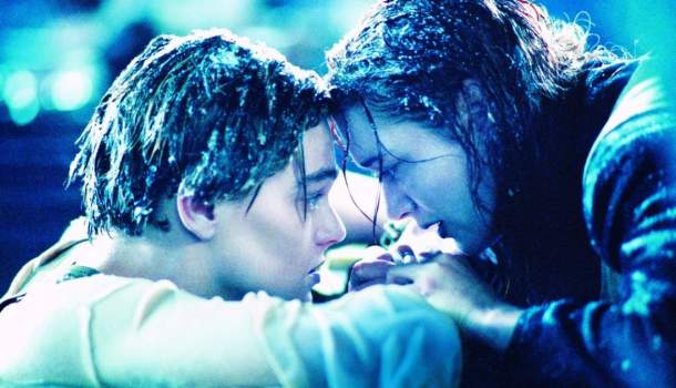 Borítókép: Tudtad? A Titanic premierje után 15 évvel James Cameron kijavította a film egyik apró bakiját