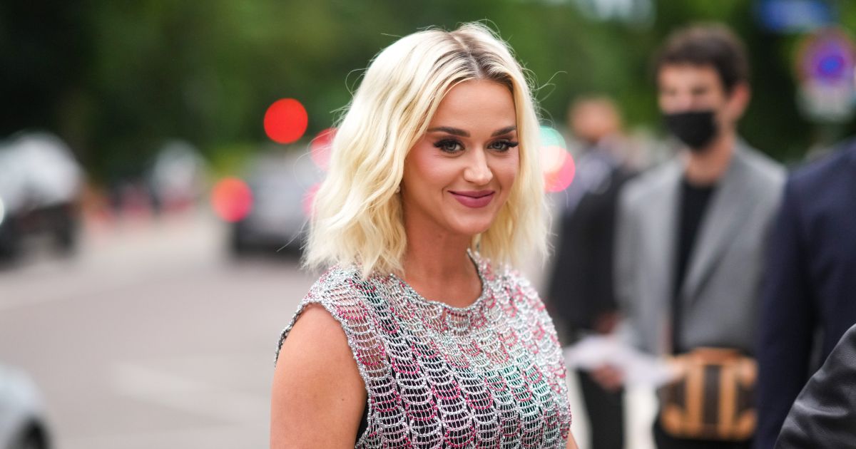 Levetkőzött! Katy Perry félpucér fotót posztolt, Orlando Bloom zseniálisan reagált rá