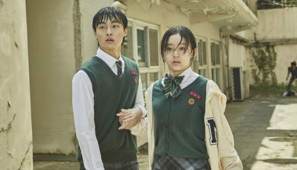 Borítókép: All of Us Are Dead - A koreai sorozat, ami a Squid Game után hatalmasat tarol a Netflixen 