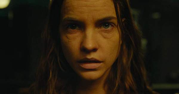 Borítókép: Hatalmas büszkeség: Palvin Barbi új filmje máris díjat nyert, a magyar szépség nem semmi szettben vette át az elismerést