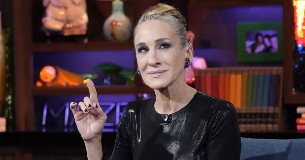 Borítókép: A TikTok épp csak felfedezte magának ezt a trendet: Sarah Jessica Parker pedig már profin hordja is