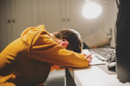 Borítókép: A volt nejem új pasija rosszul bánik a fiunkkal