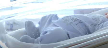 Borítókép: Egészséges gyermeknek adott életet az Ukrajnából menekült kismama