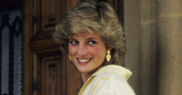 Borítókép: Soha nem látott kép került elő Diana hercegnéről