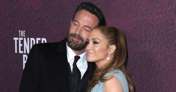 Borítókép: Észrevetted? Ezek a híres férfisztárok pont úgy öltözködnek, mint híres szerelmük