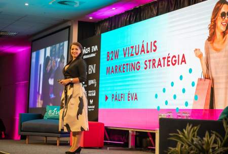 Borítókép: Pálfi Éva: „Még mindig semmibe veszik a nők valódi vágyait!”