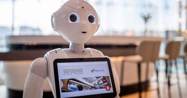 Borítókép: Megérkezett Budapestre Európa egyik legnagyobb robotkiállítása