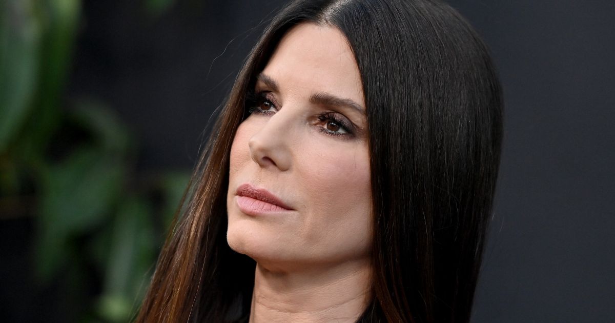 Sandra Bullock mindenkit ámulatba ejtett - Soha nem láttuk még ehhez hasonló különleges és grandiózus ruhában!