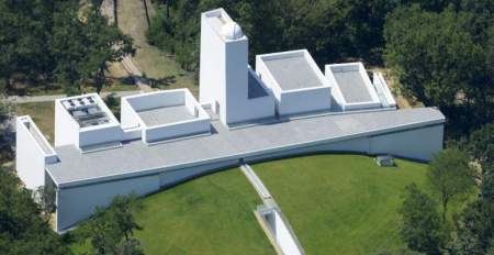 Borítókép: Digitális Élményközpontok, ahol játszva lehet tanulni