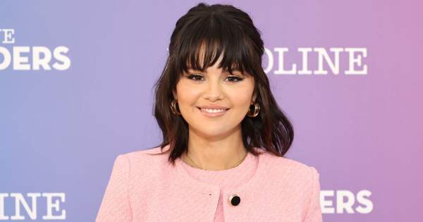Borítókép: Selena Gomez üzent az alakját kritizálóknak: "Úgy vagyok tökéletes, ahogy vagyok."