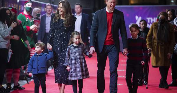 Borítókép: Vilmos és Katalin titokban Franciaországba utazott a gyerekekkel