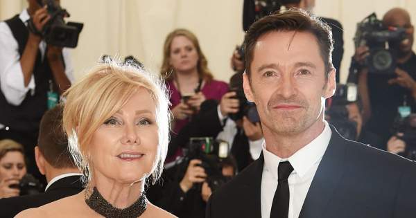 Borítókép: Hugh Jackman felesége reagált a filmcsillag melegségéről szóló pletykákra