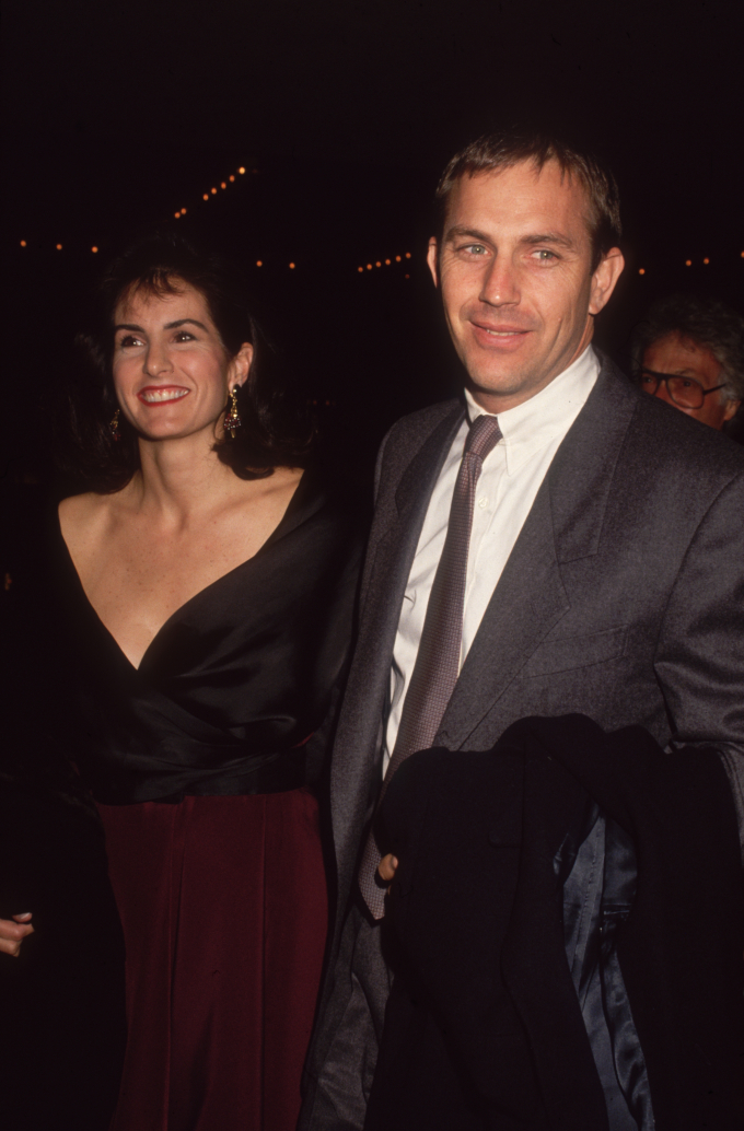 Kevin Costner és Cindy Silva 1992-ben