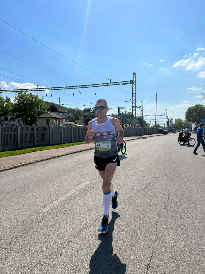 ultrafutás, ultrabalaton, Bódis Tamás, pályacsúcs, sérülés, motiváció,