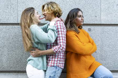 Borítókép: Ezért nem leszek koszorúslány a húgom esküvőjén