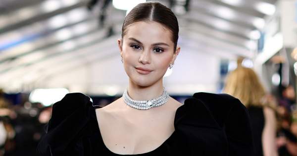 Borítókép: Felszántotta a netet Selena Gomez partiszettje: soha nem láttuk őt ennél vadítóbbnak