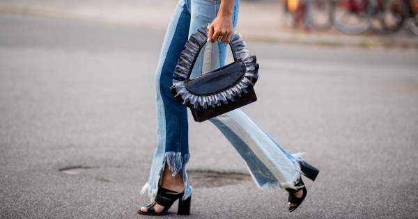 Borítókép: Viszlát, mom jeans! 8 új farmertrend, ami tarolni fog 2022 nyarán