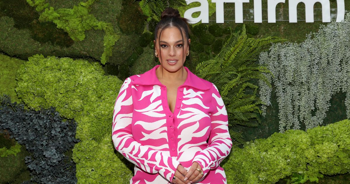 Ashley Graham három gyermekével posztolt közös fotót: nagyot nőttek az ikrek