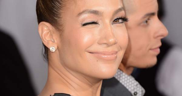 Borítókép: A manikűr, amitől szó szerint megőrülnek a férfiak