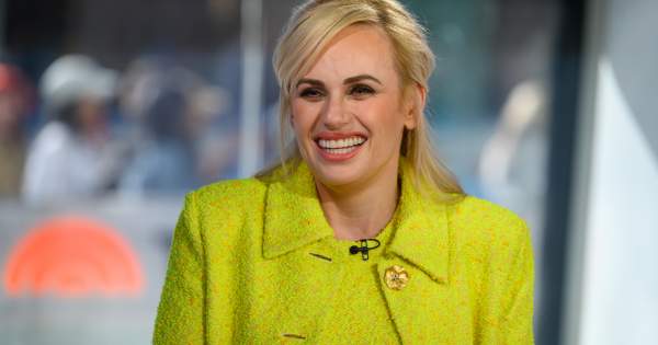 Borítókép: Rebel Wilson coming outolt: fotón mutatta meg barátnőjét a Tökéletes hang csillaga