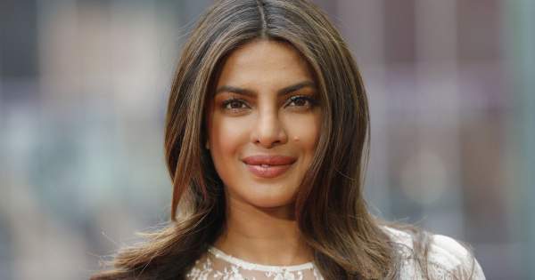 Priyanka Chopra intim bepillantást engedett a magánéletébe: legújabb babafotóját nem lehet kibírni sírás nélkül!