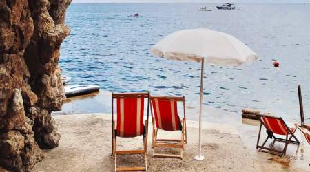 Borítókép: "Tulajdonképpen folyton utazom is: van, hogy csak gondolatban, ábrándozva..."