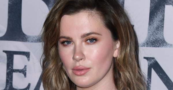 Borítókép: Nemi erőszak, abortusz: Ireland Baldwin őszintén mesélt féltve őrzött titkairól