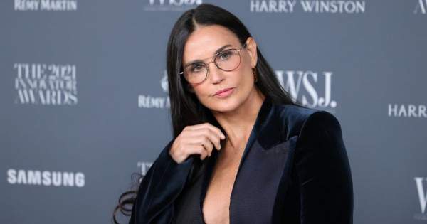 Demi Moore fürdőruhás fotói felszántották a netet: 59 évesen csúcsformában van