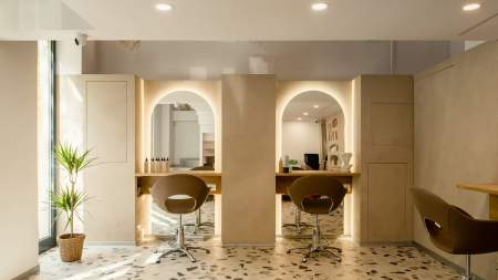 Borítókép: Gyerekkori rajongásból karrier - Interjú Bendig Benjamin fodrásszal