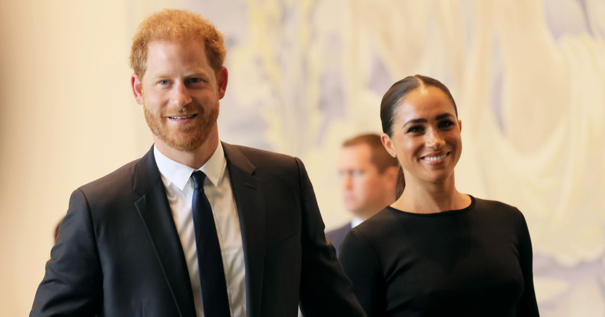 Harry és Meghan Markle megjelentek a nyilvánosság előtt: napokon belül új könyv jelenik meg a királyi családról