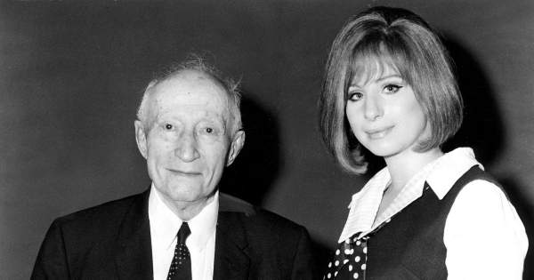 Borítókép: Árvaként, mindössze pár dollárral a zsebében vágott neki Amerikának, végül ő alapította meg Hollywoodot: a magyar származású Adolf Zukor kalandos élete