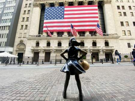 Borítókép: Amerikából jöttem, mesterségem címere: #pénzügyektűsarkon