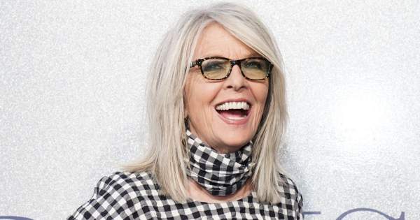 Borítókép: Kivételes alkalom: Diane Keatont sármos fia társaságában csípték el - FOTÓ