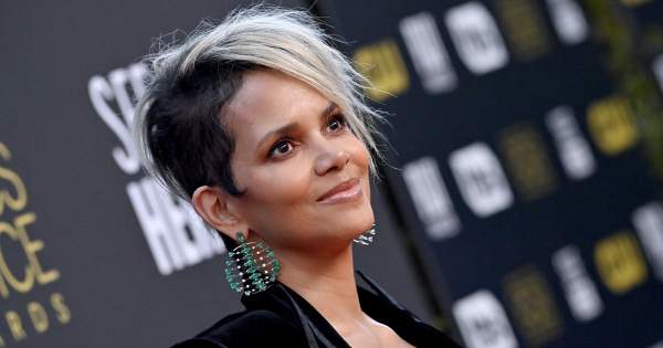 Borítókép: Halle Berry igazán kihívó képpel ünnepelte 56. születésnapját: szuper formában van