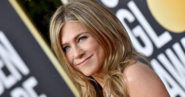 Borítókép: Jennifer Aniston nem mindennapi nyaralós fotókat osztott meg