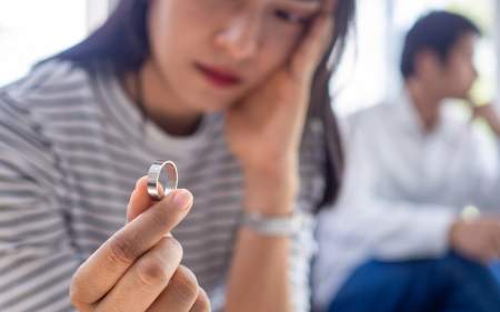 Borítókép: „Akkor lesz esküvő, ha kikérsz az apámtól!” – mondta a csajom. Mi van akkor, ha nem szeretnéd kikérni a leendő feleségedet a szüleitől?