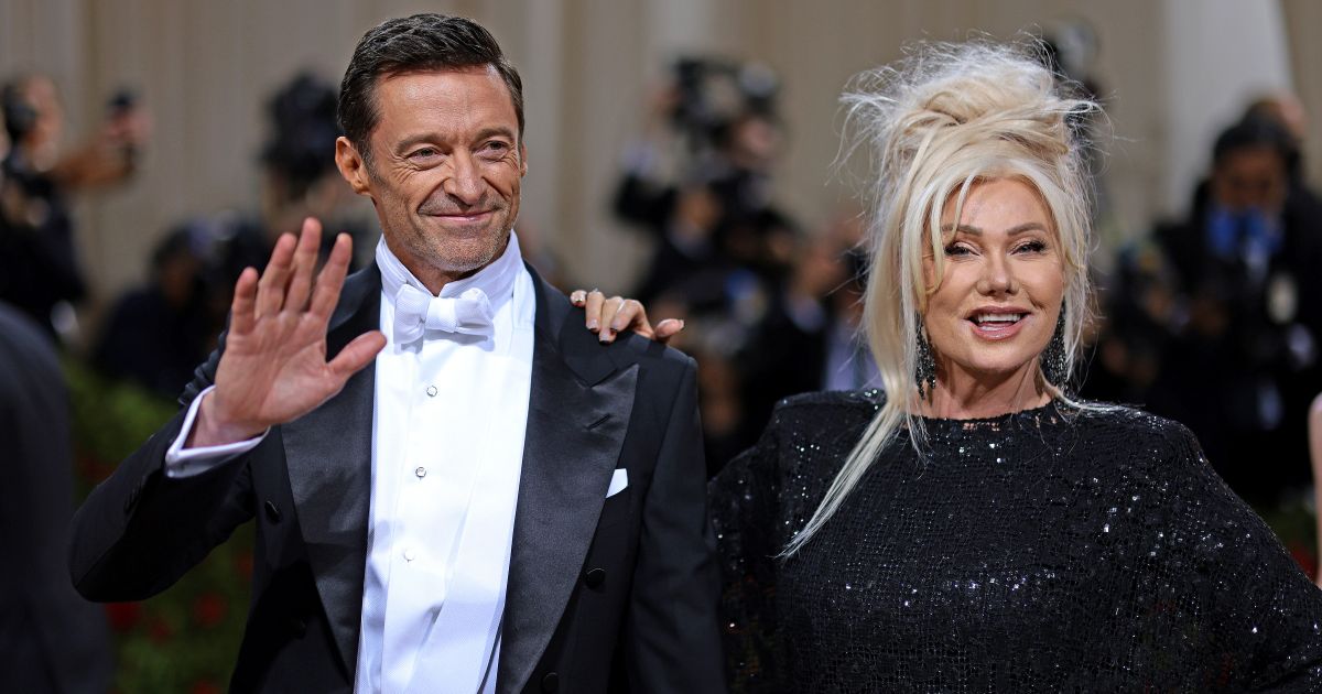 Hugh Jackman és felesége szerelmesebbek, mint valaha: Velencében romantikázik a pár