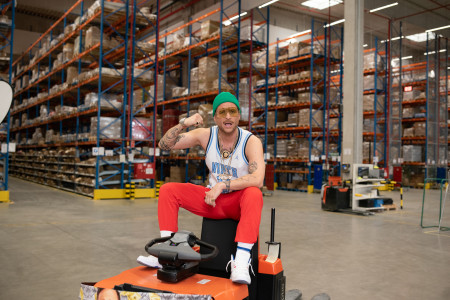 Borítókép: Istenes Bence és Rychike együtt taroltak