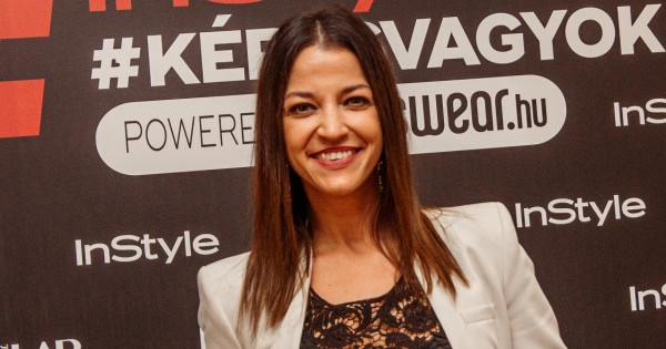 Borítókép: „Lehet homokba dugni a fejünket, de nem biztos, hogy érdemes!” - interjú Szabados Ágival, a #képesvagyok gála SHERO kategóriájának nyertesével