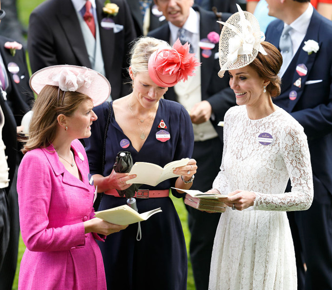 Lady Laura Meade, Zoe Warren és Katalin hercegné