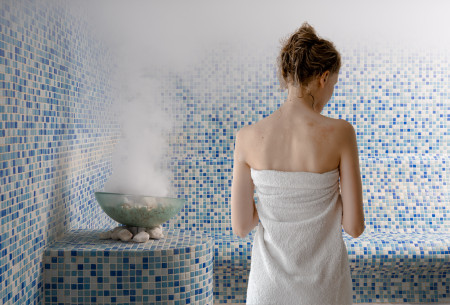 Borítókép: Intim gőzöléssel kapcsolódj a nőiességedhez!